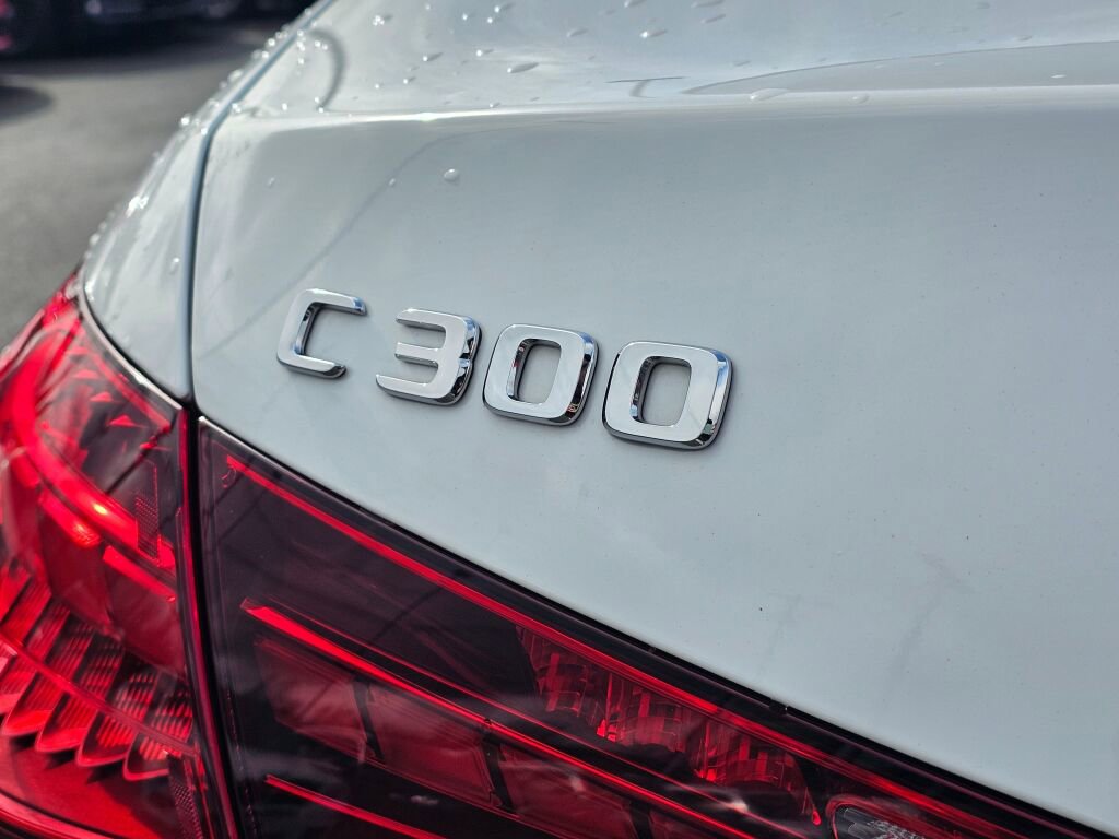 Used 2024 Mercedes-Benz C 300 4MATIC Sedan w/ Pinnacle Trim Package image 15