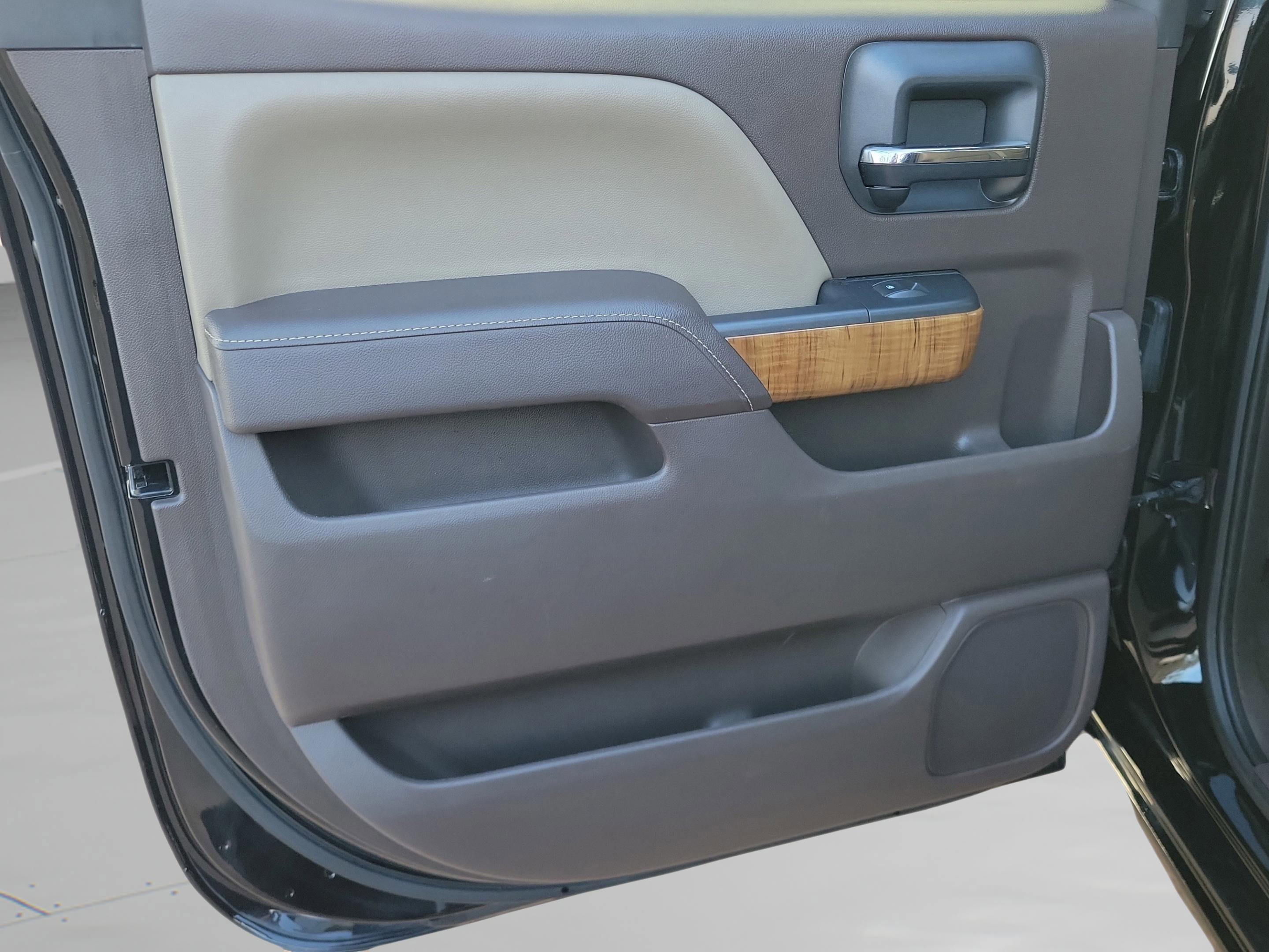 Used 2015 GMC Sierra 1500 SLT image 30