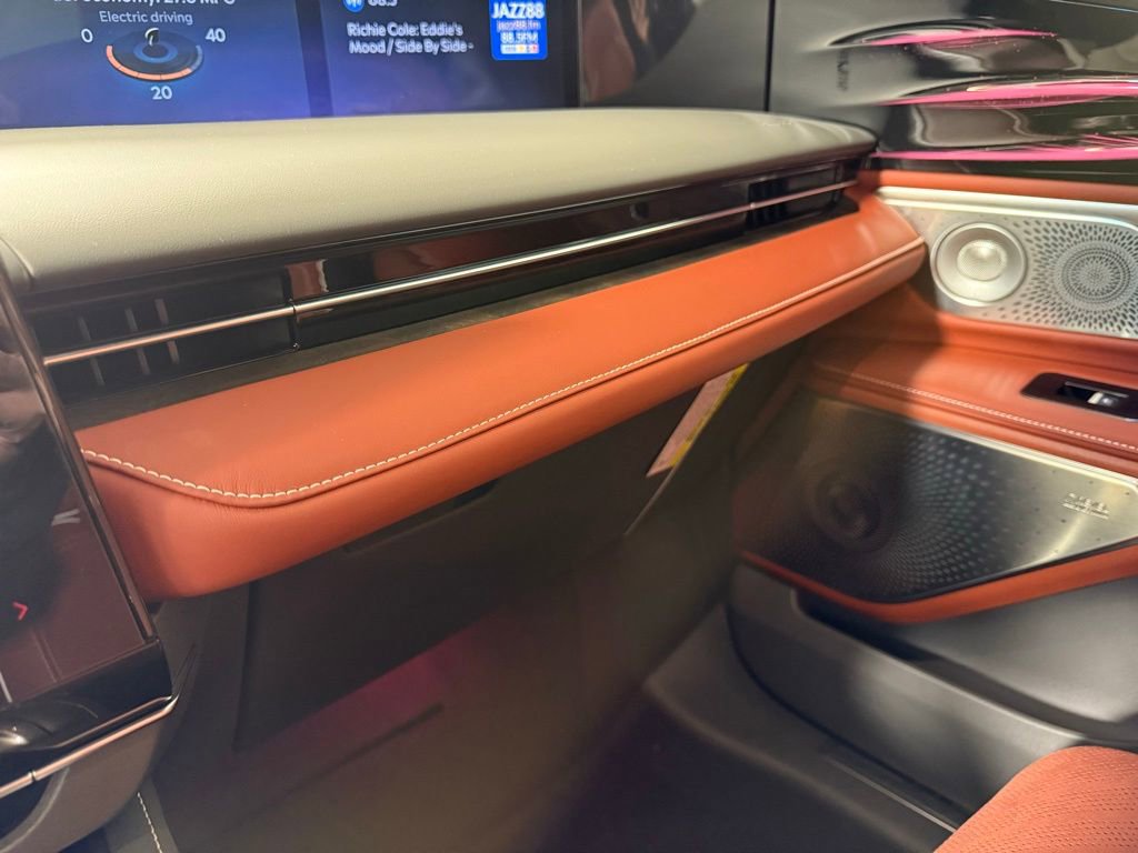 New 2024 Lincoln Nautilus Black Label w/ Jet Appearance Package (87T) image 30