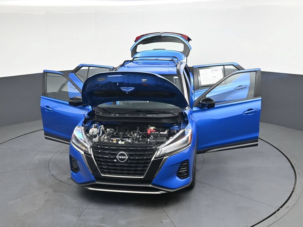 Used 2023 Nissan Kicks SR w/ SR Premium Package FWD image 40