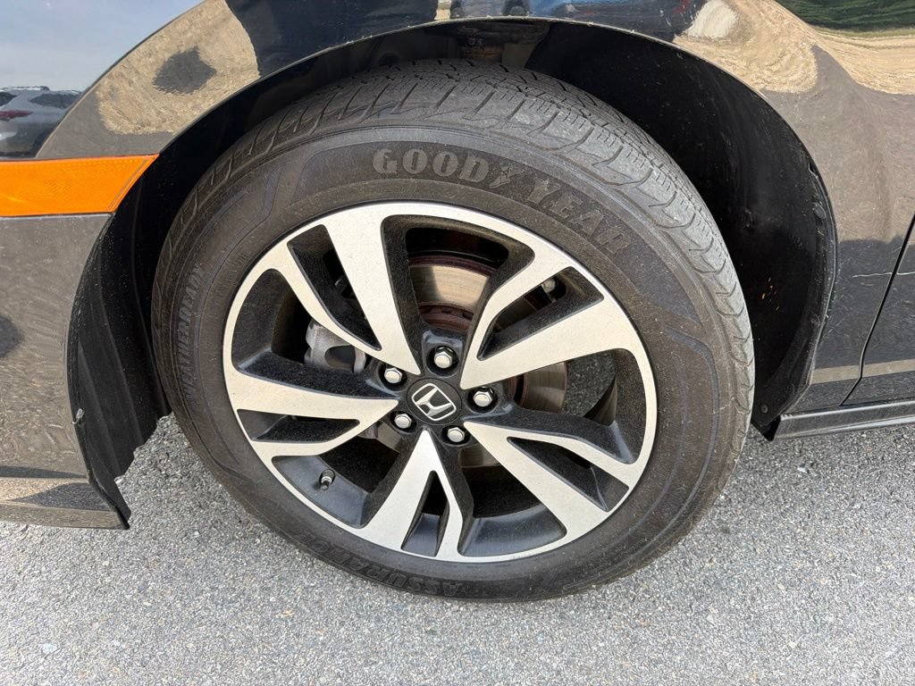 Used 2019 Honda Odyssey Elite image 11