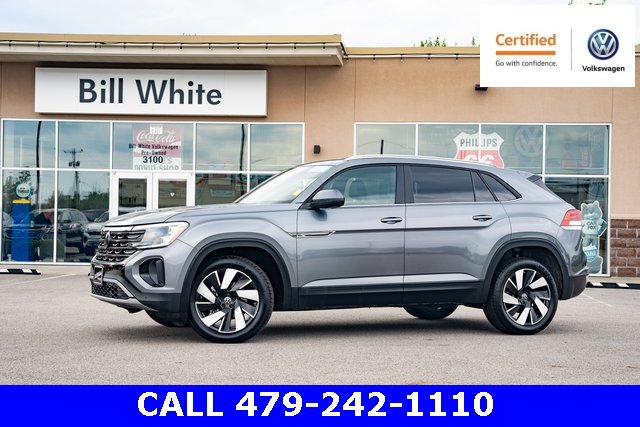 Certified 2024 Volkswagen Atlas Cross Sport SE image 1