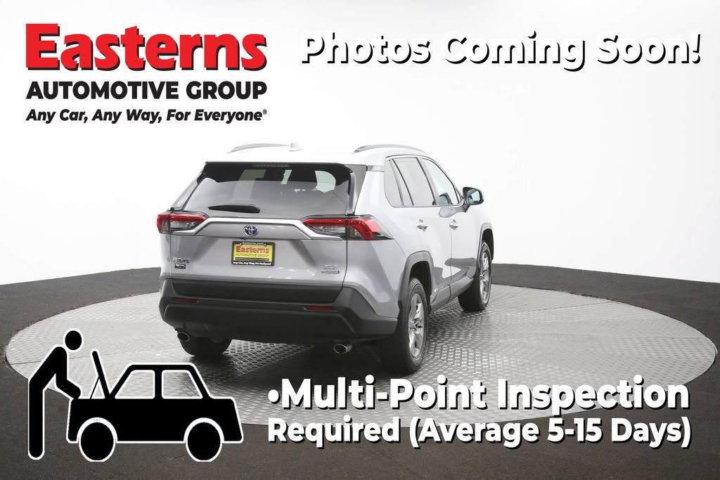 Used 2024 Toyota RAV4 XLE AWD/4WD image 37