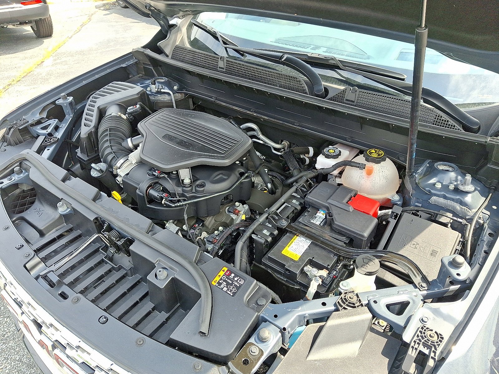Used 2021 GMC Acadia Denali FWD image 27