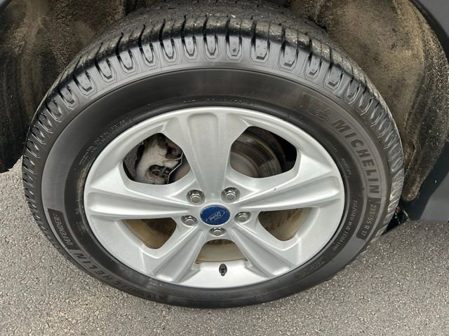 Used 2014 Ford Escape SE w/ Equipment Group 201A image 11