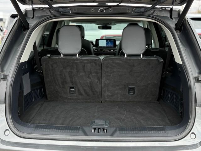Used 2025 Lincoln Aviator AWD image 18