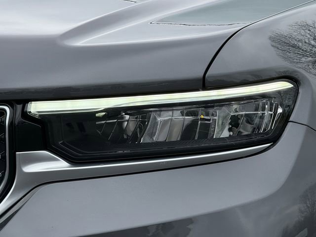 Used 2022 Jeep Grand Cherokee Summit image 45