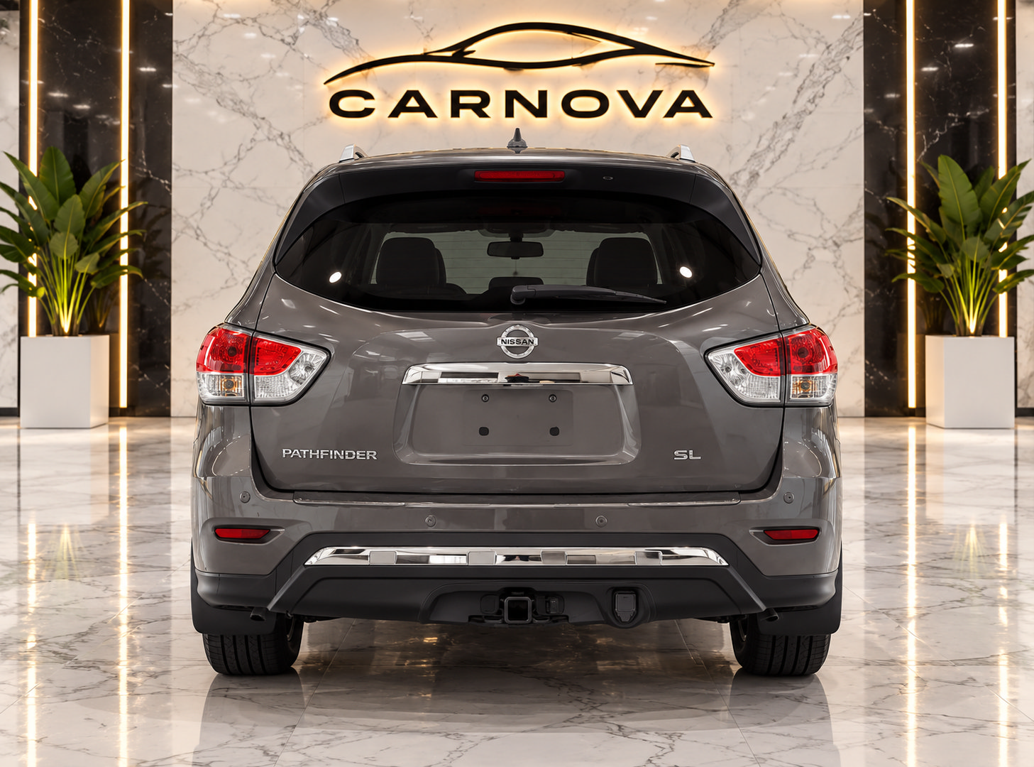 Used 2014 Nissan Pathfinder SL w/ SL Tech Package FWD image 5
