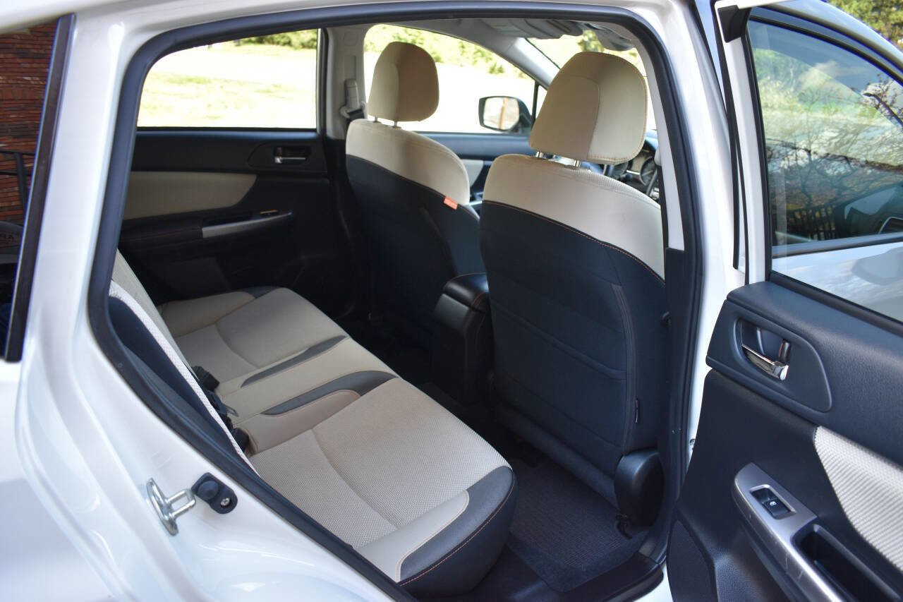 Used 2017 Subaru Crosstrek 2.0i Premium w/ 17" Wheel Sport Package image 14