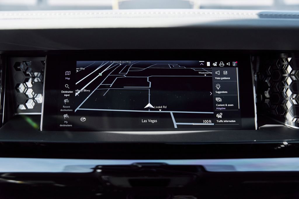 Used 2025 Rolls-Royce Phantom Sedan RWD image 87