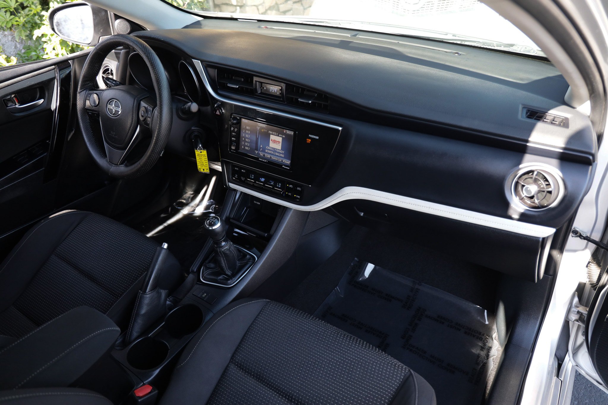 Used 2016 Scion iM FWD image 20