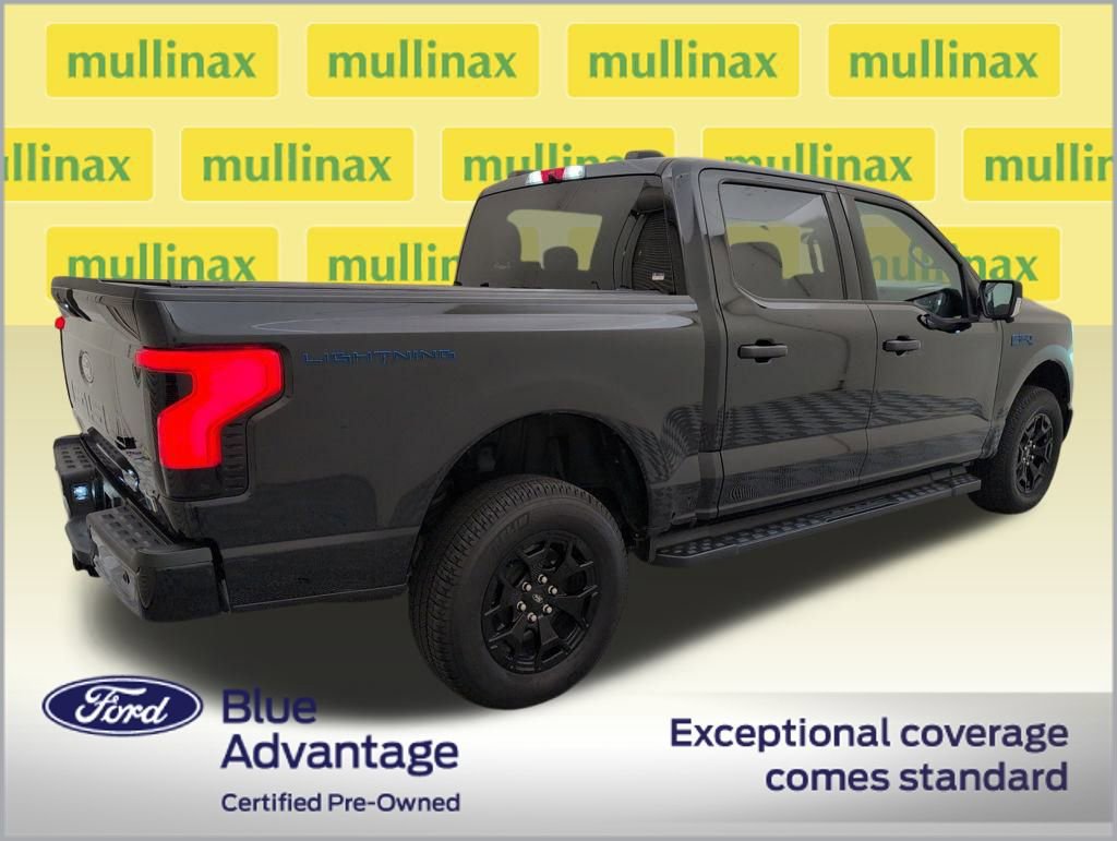 Used 2025 Ford F150 Lightning XLT image 3