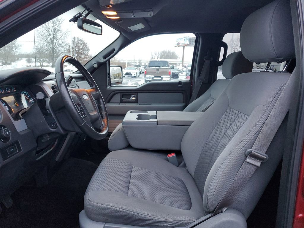 Used 2013 Ford F150 XLT w/ Luxury Equipment Group image 8