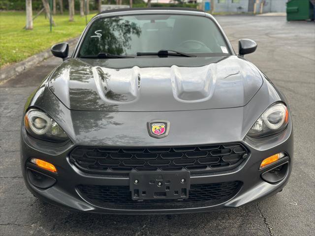 Used 2018 FIAT 124 Spider Classica image 3