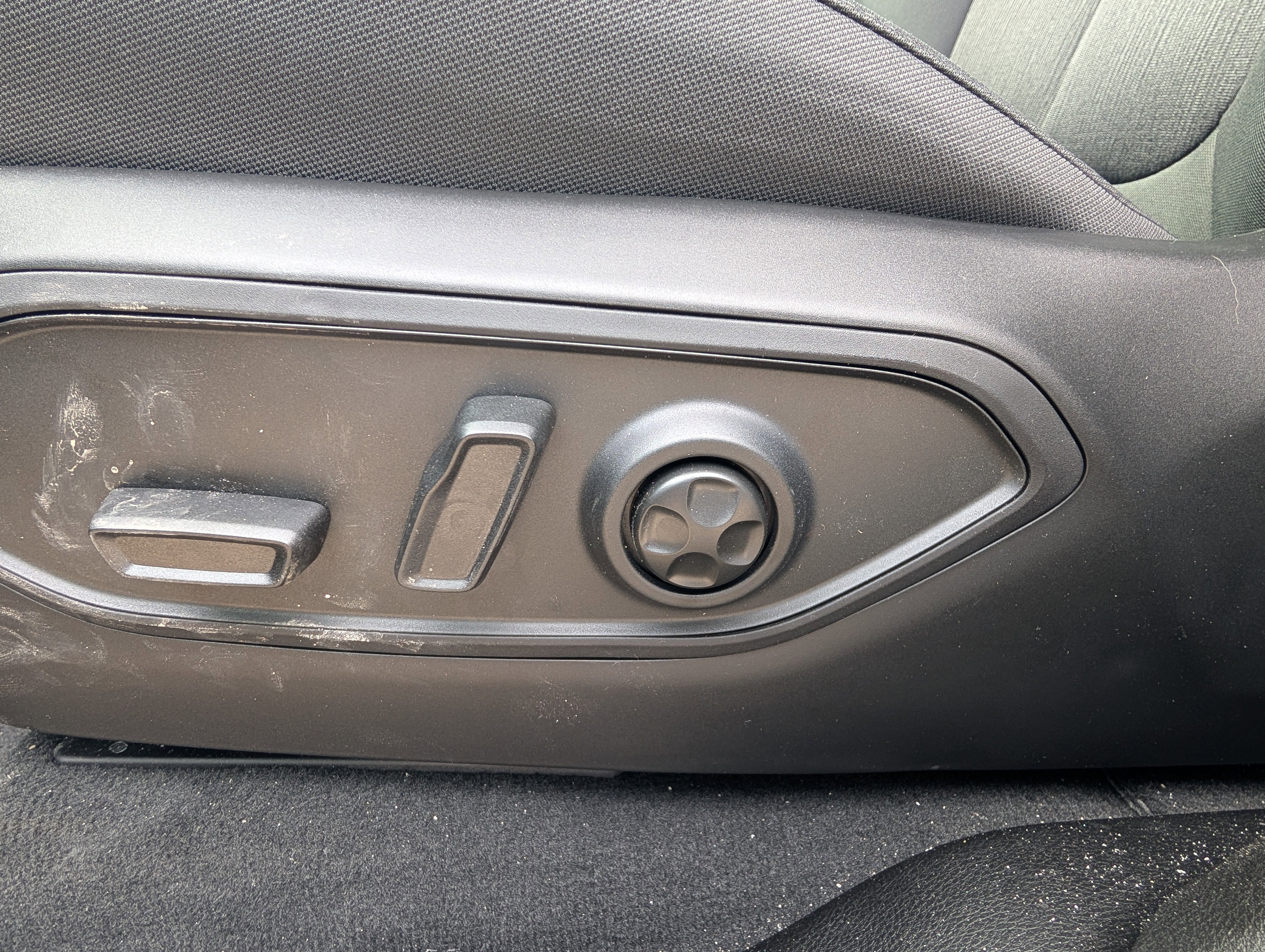 New 2026 Jeep Grand Cherokee Laredo X image 13