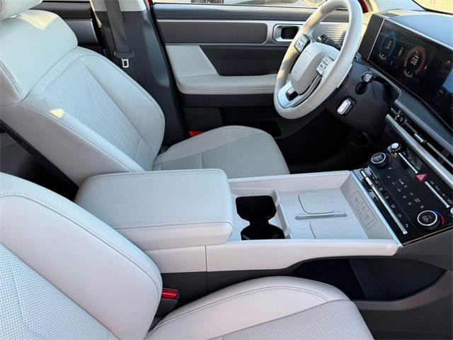 Used 2025 Hyundai Santa Fe SEL image 22