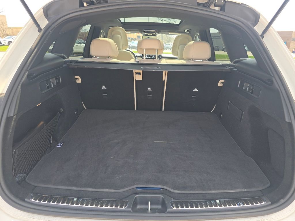 Certified 2026 Mercedes-Benz GLC 300 4MATIC image 19