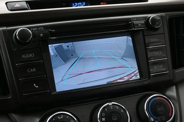 Used 2014 Toyota RAV4 LE AWD/4WD image 22