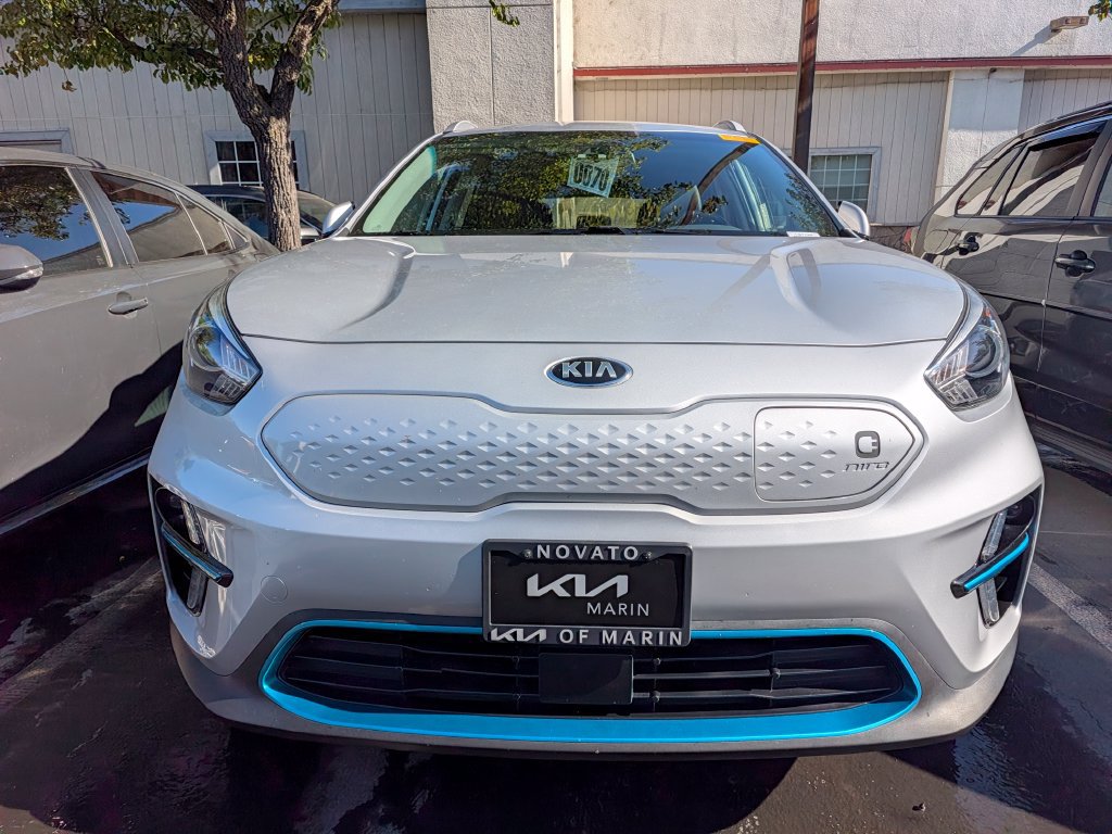 Used 2020 Kia Niro EX Premium FWD image 6