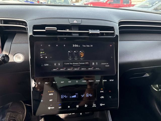 Certified 2022 Hyundai Tucson Limited w/ Cargo Package image 24