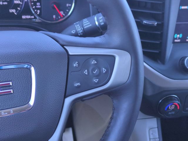 Certified 2017 GMC Acadia Denali w/ Technology Package AWD/4WD image 17