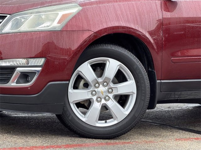Used 2016 Chevrolet Traverse LT w/ Style and Technology Package image 8