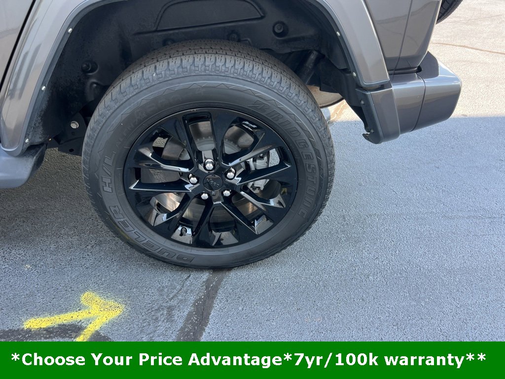 Used 2021 Jeep Wrangler Unlimited Sahara image 12