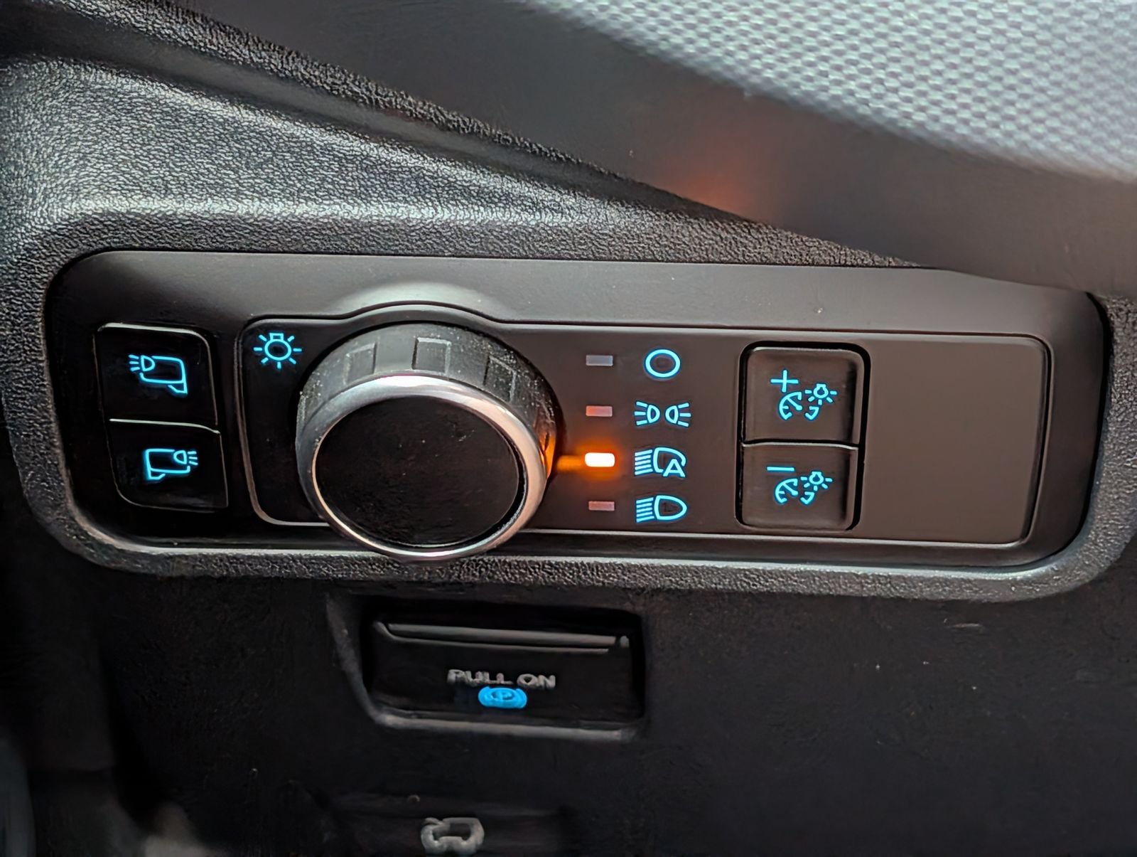 Used 2024 Ford Bronco Badlands AWD/4WD image 25
