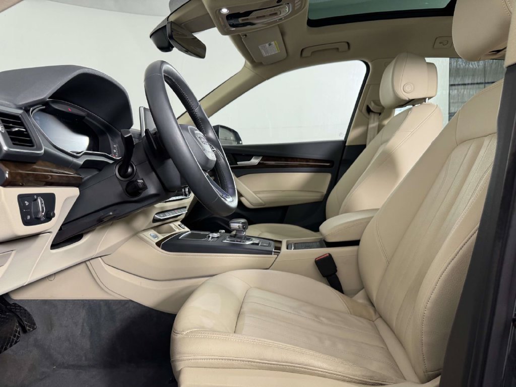 Used 2019 Audi Q5 2.0T Premium Plus AWD/4WD image 4