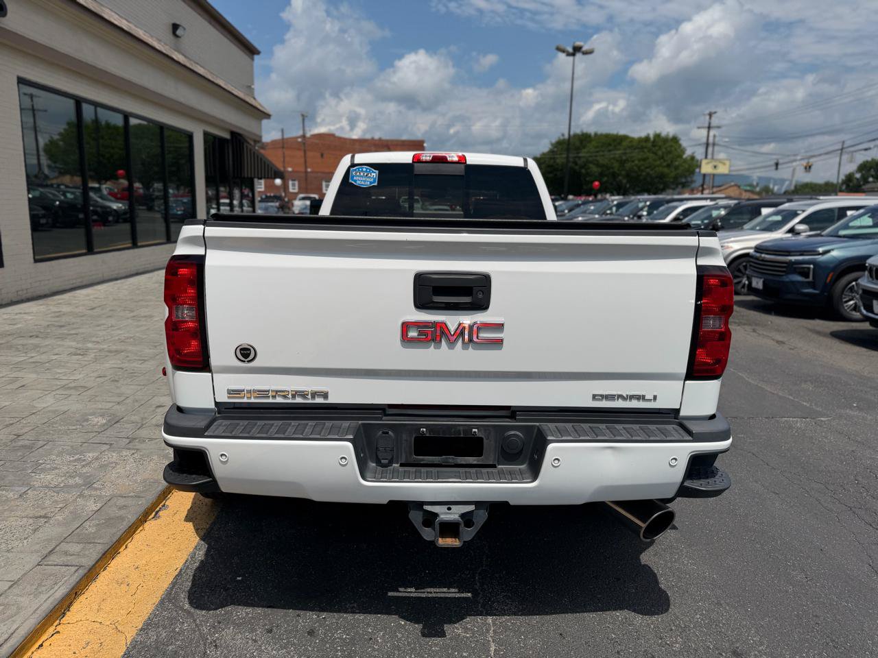 Used 2015 GMC Sierra 3500 Denali w/ Duramax Plus Package AWD/4WD image 8