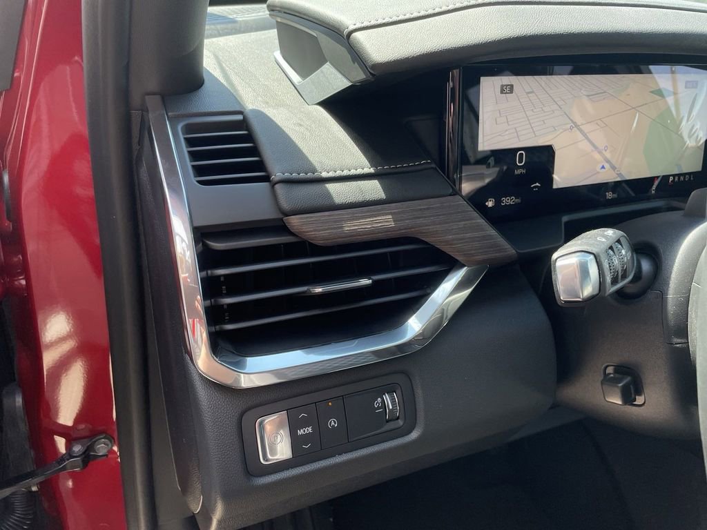 New 2024 GMC Acadia Denali w/ Super Cruise Package image 14