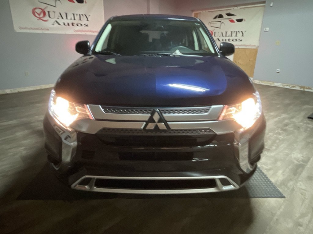 Used 2020 Mitsubishi Outlander ES FWD image 33