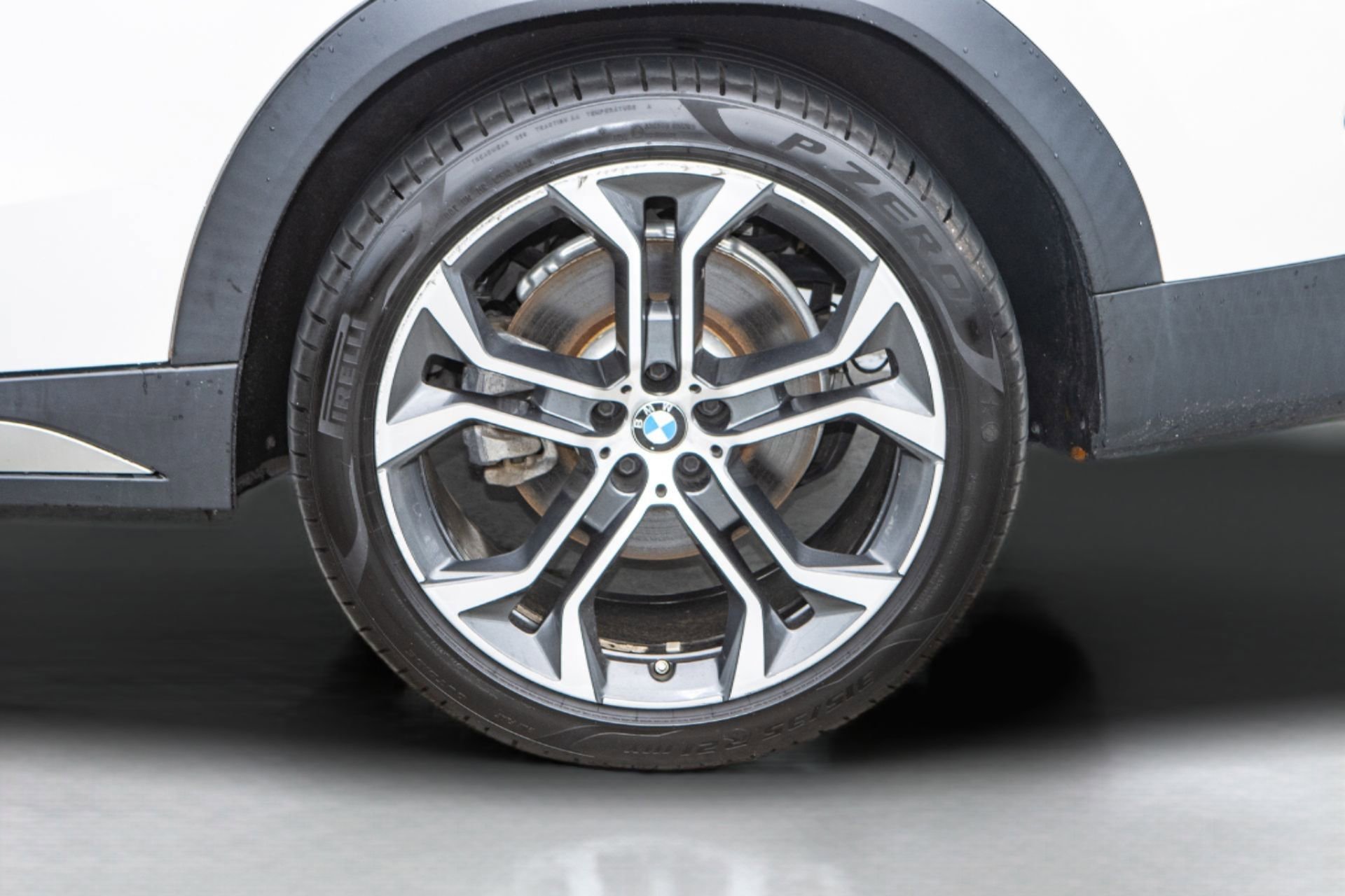 Used 2020 BMW X6 sDrive40i w/ Premium Package RWD image 36