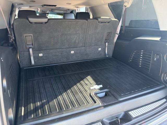 Used 2017 Chevrolet Suburban LT AWD/4WD image 35