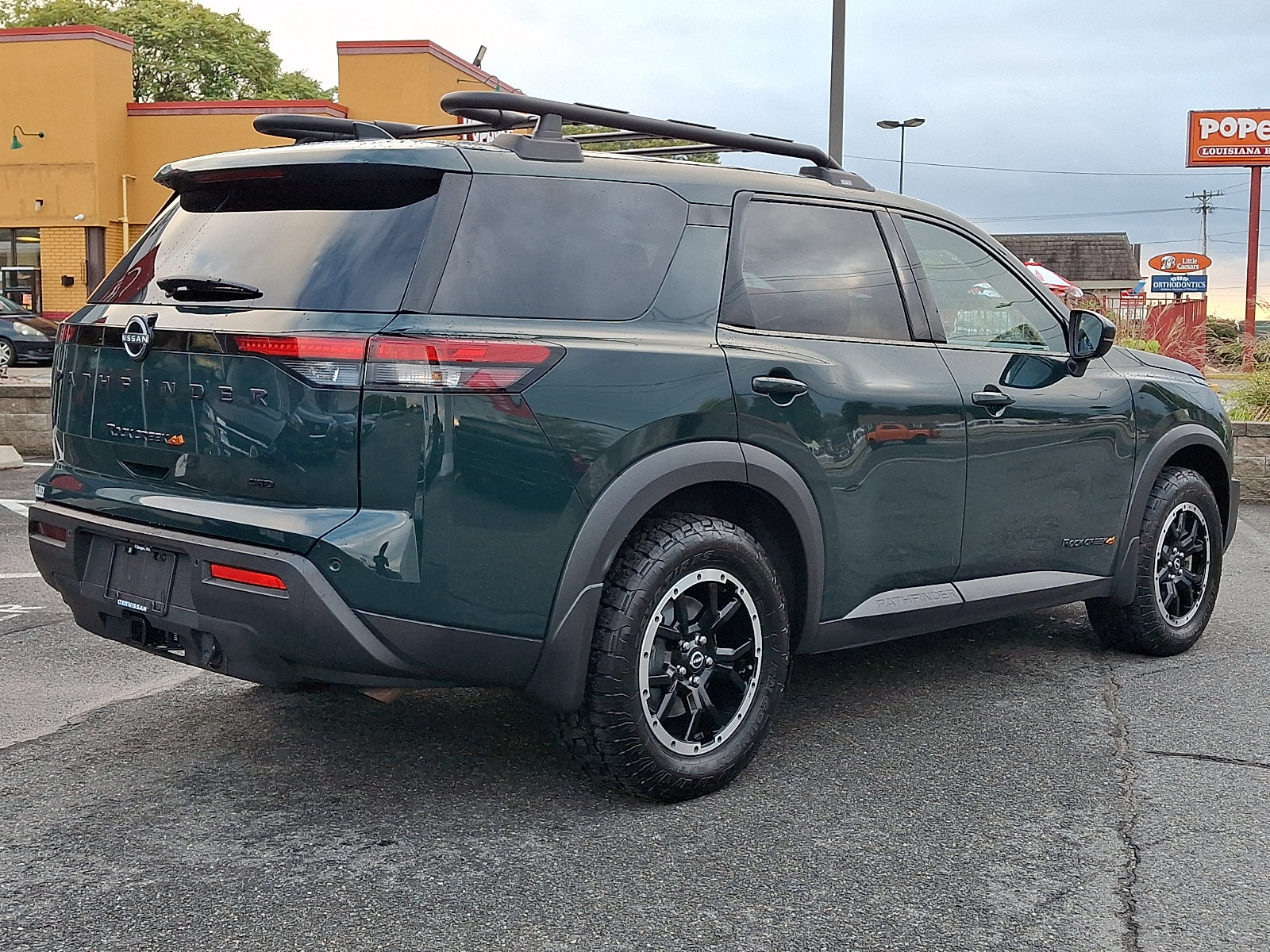 Used 2024 Nissan Pathfinder Rock Creek AWD/4WD image 7