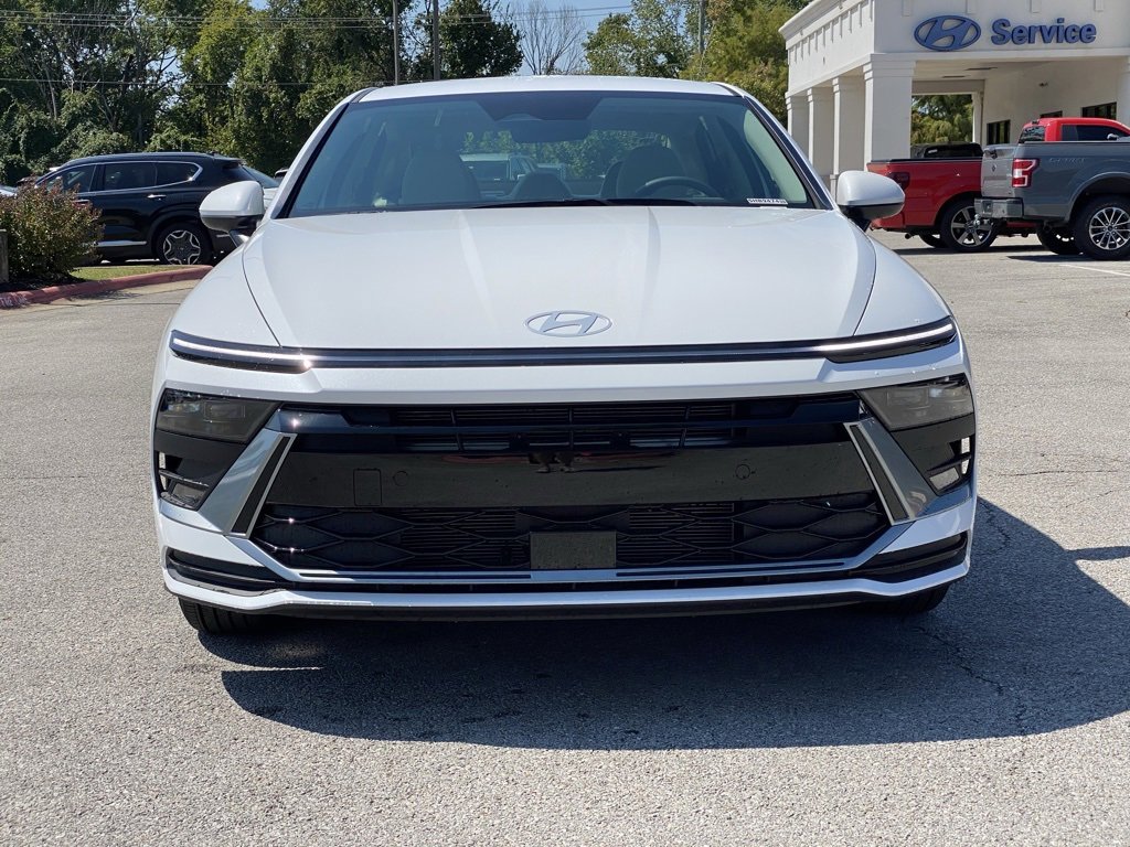 New 2025 Hyundai Sonata SE image 2