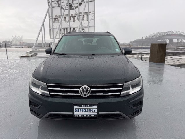 Used 2019 Volkswagen Tiguan S w/ Driver Assistance Package AWD/4WD image 9