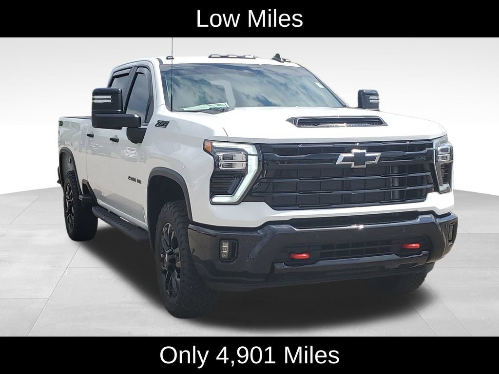 Used 2026 Chevrolet Silverado 2500 LT w/ Trail Boss Package AWD/4WD video 2