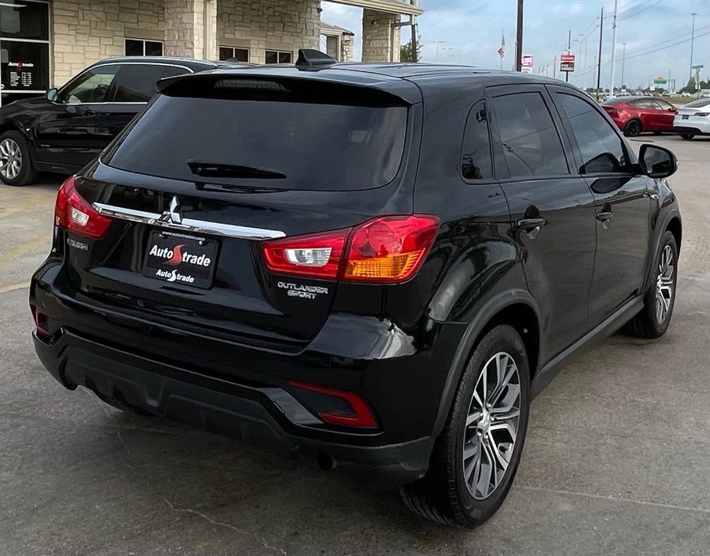 Used 2019 Mitsubishi Outlander Sport LE FWD image 5
