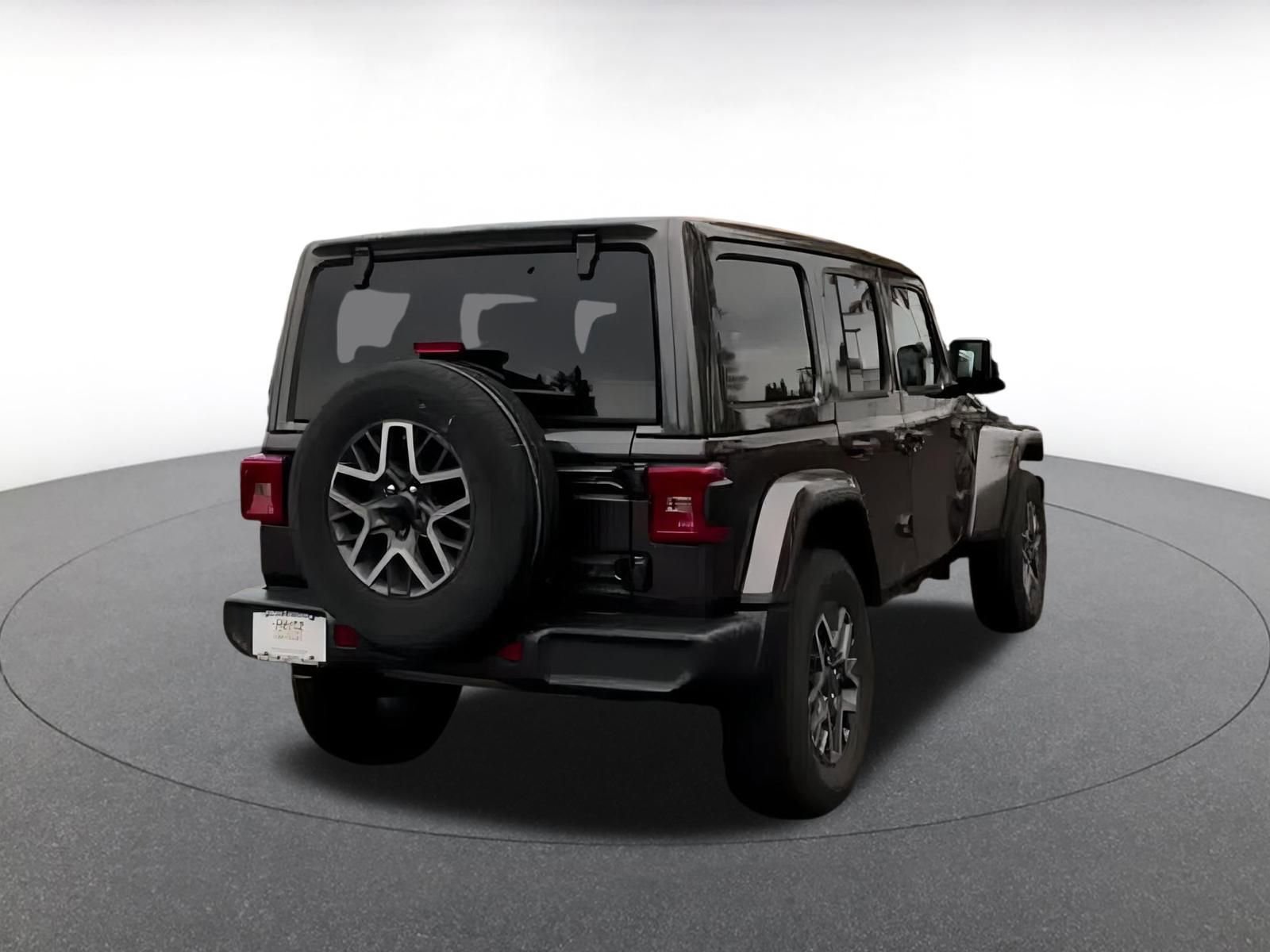 Used 2025 Jeep Wrangler Sahara image 11