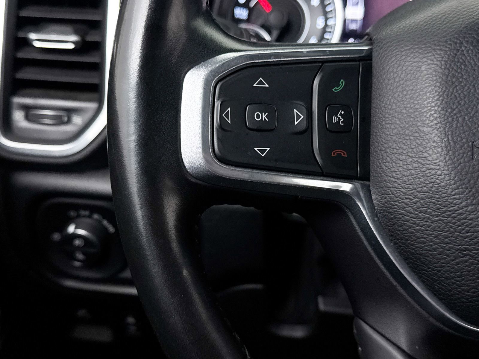 Used 2022 RAM 1500 Laramie w/ Sport Appearance Package image 31