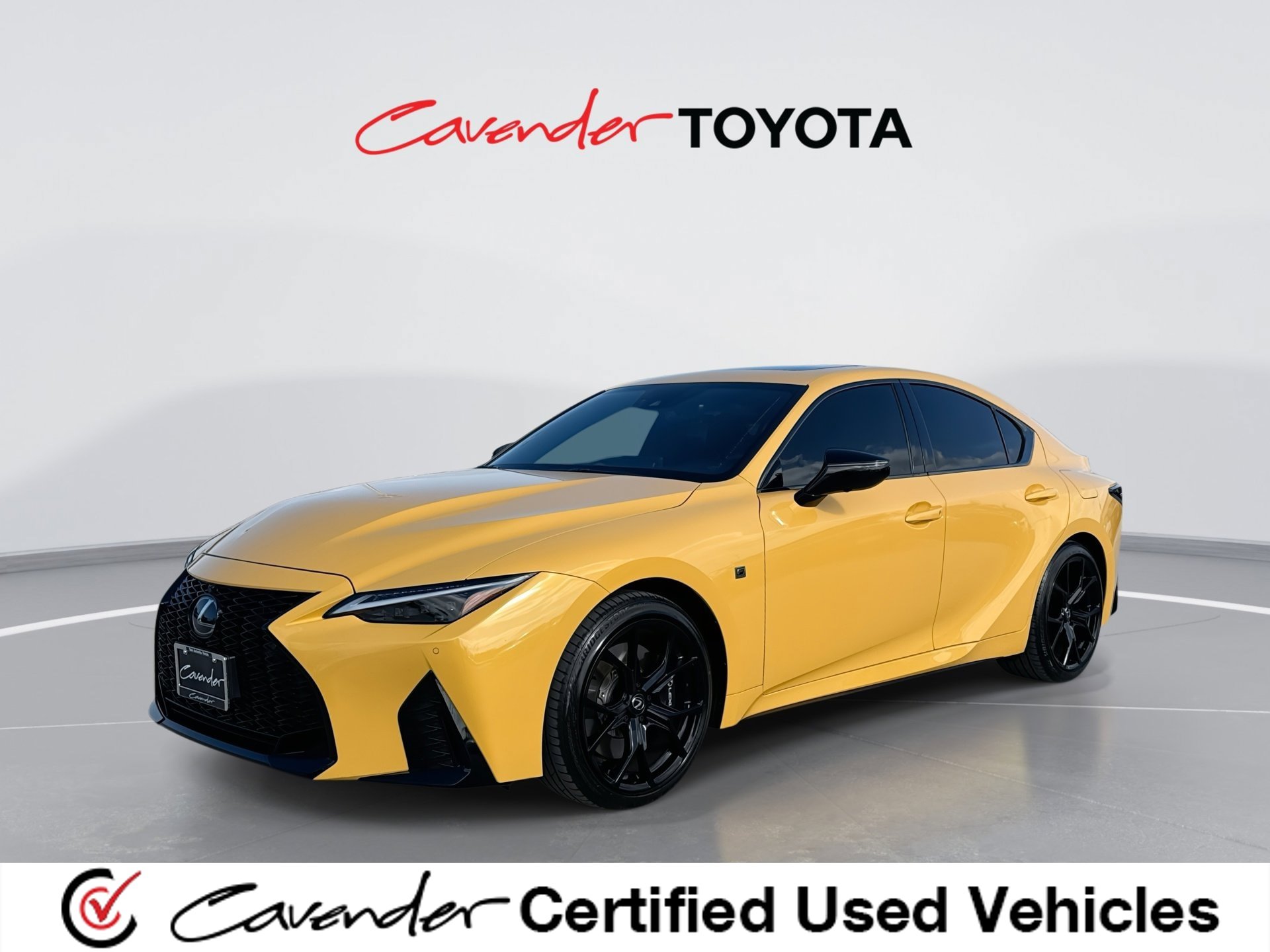 Used 2025 Lexus IS 500 RWD image 1