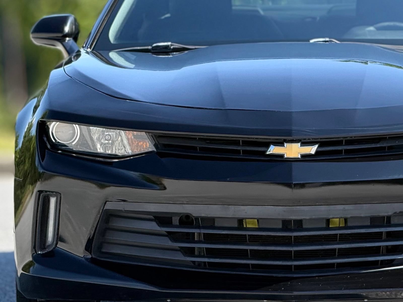 Used 2017 Chevrolet Camaro LT RWD image 14