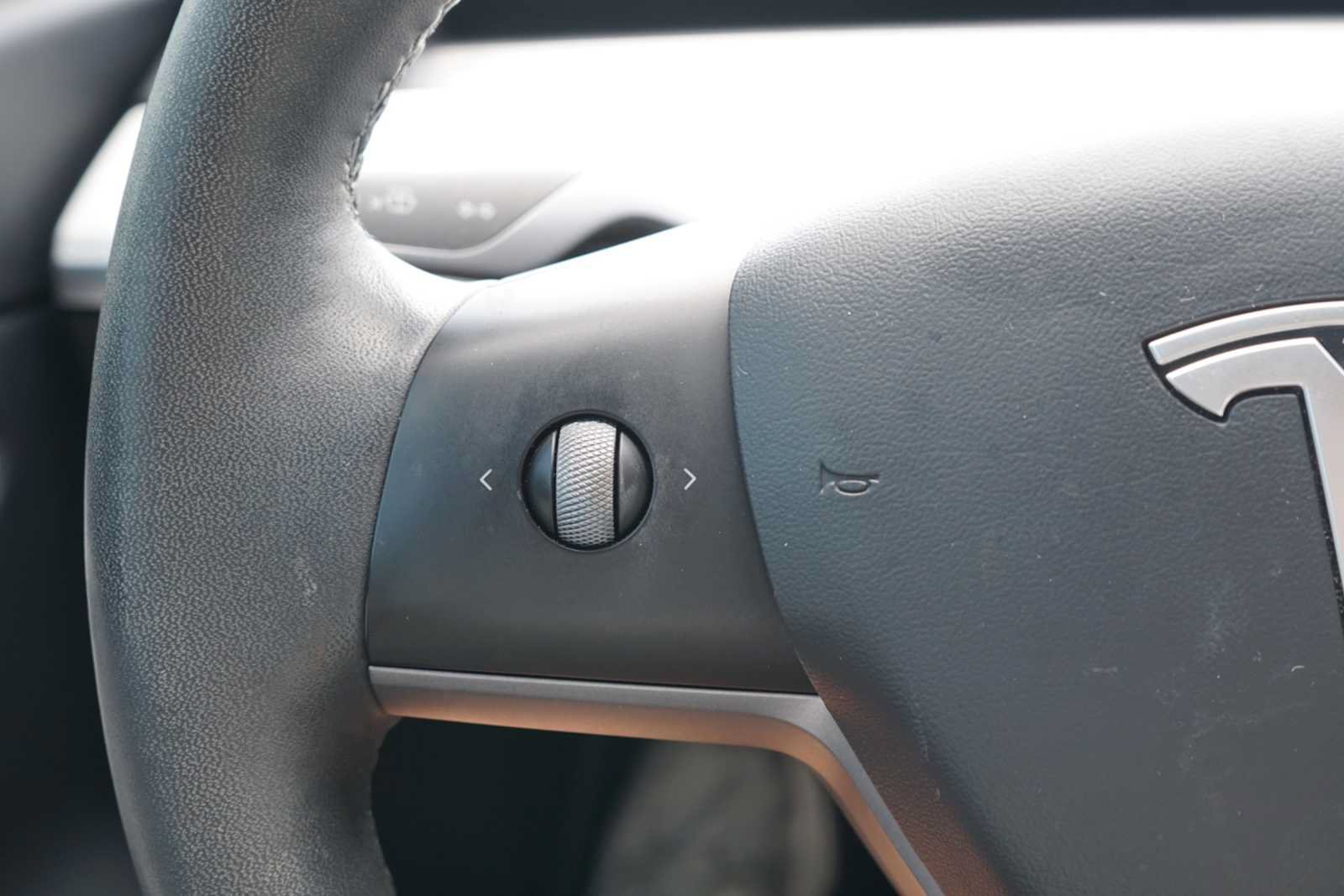 Used 2021 Tesla Model 3 Standard Range Plus RWD image 15