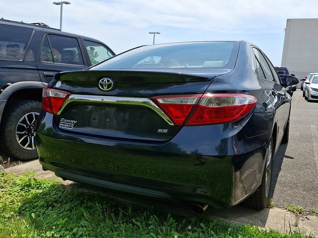 Used 2017 Toyota Camry SE FWD image 8