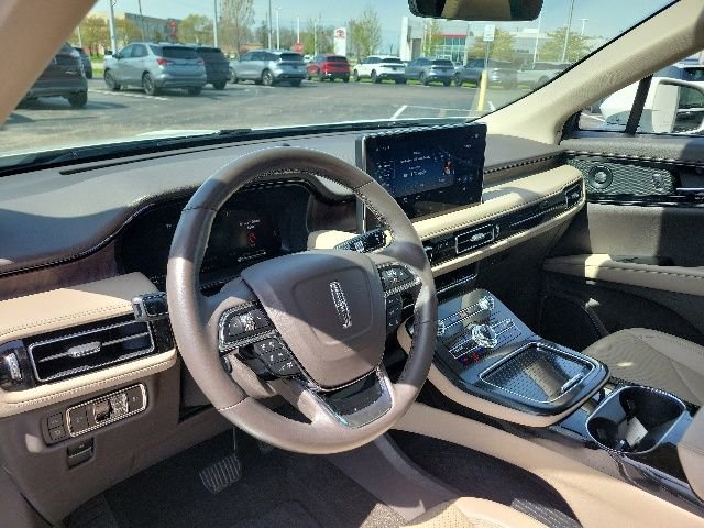 Certified 2023 Lincoln Nautilus Reserve w/ Equipment Group 201A AWD/4WD image 29