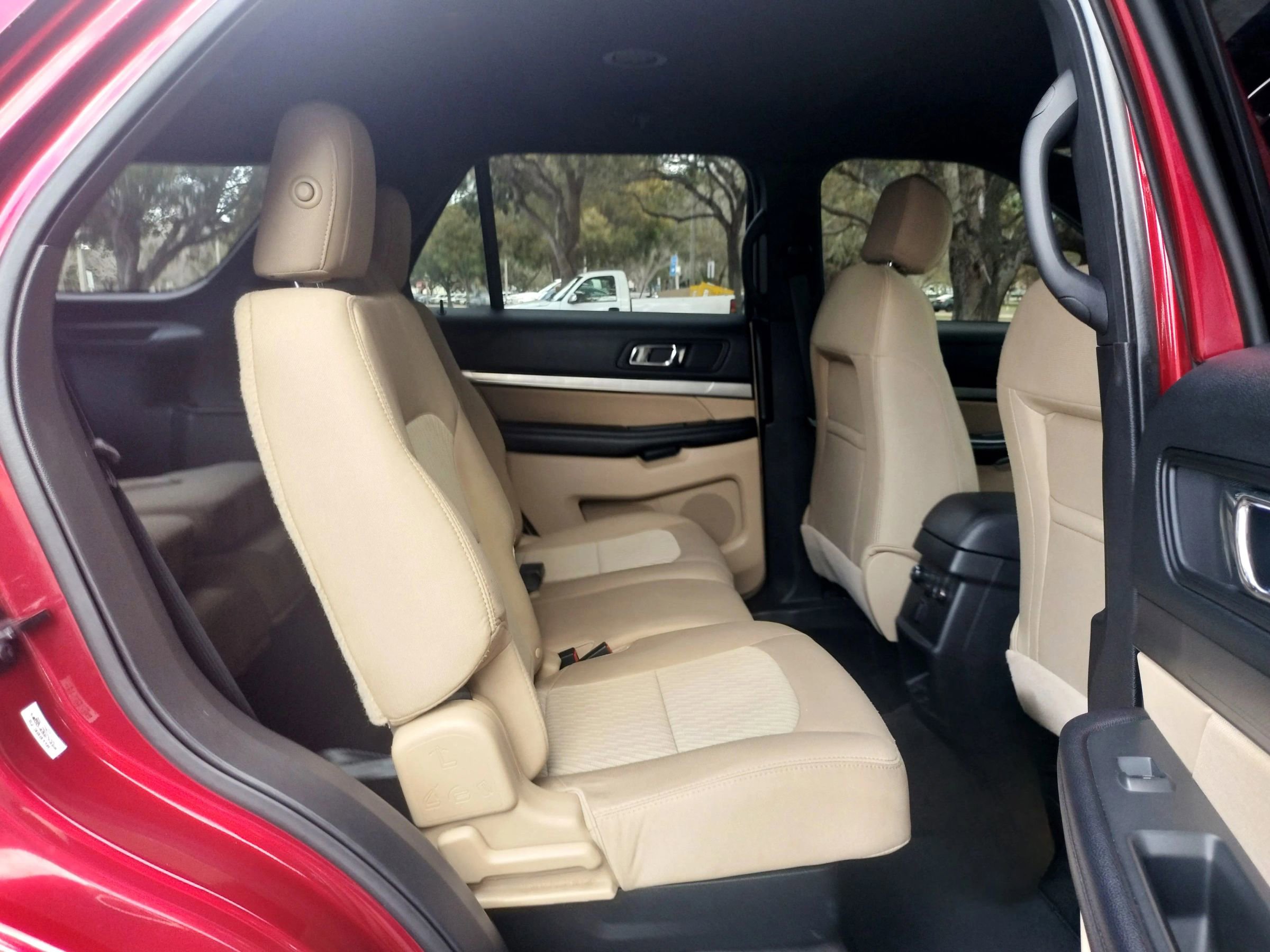 Used 2017 Ford Explorer FWD image 21