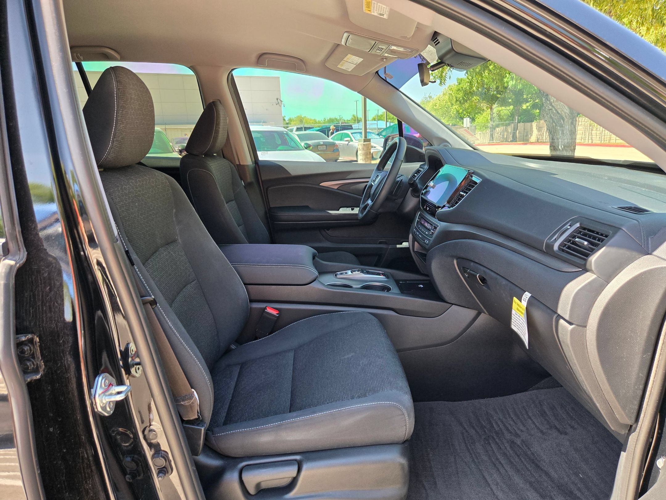 Used 2025 Honda Ridgeline Sport image 27
