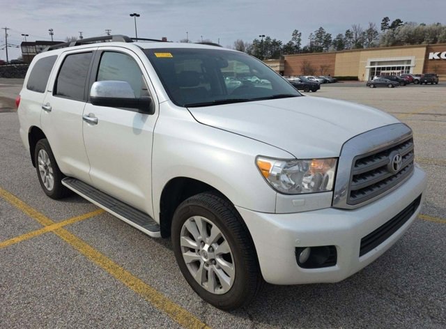 Used 2017 Toyota Sequoia Platinum image 3