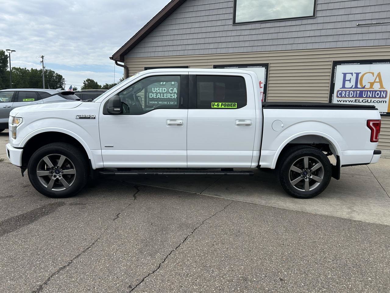 Used 2017 Ford F150 XLT w/ Equipment Group 301A Mid AWD/4WD image 8